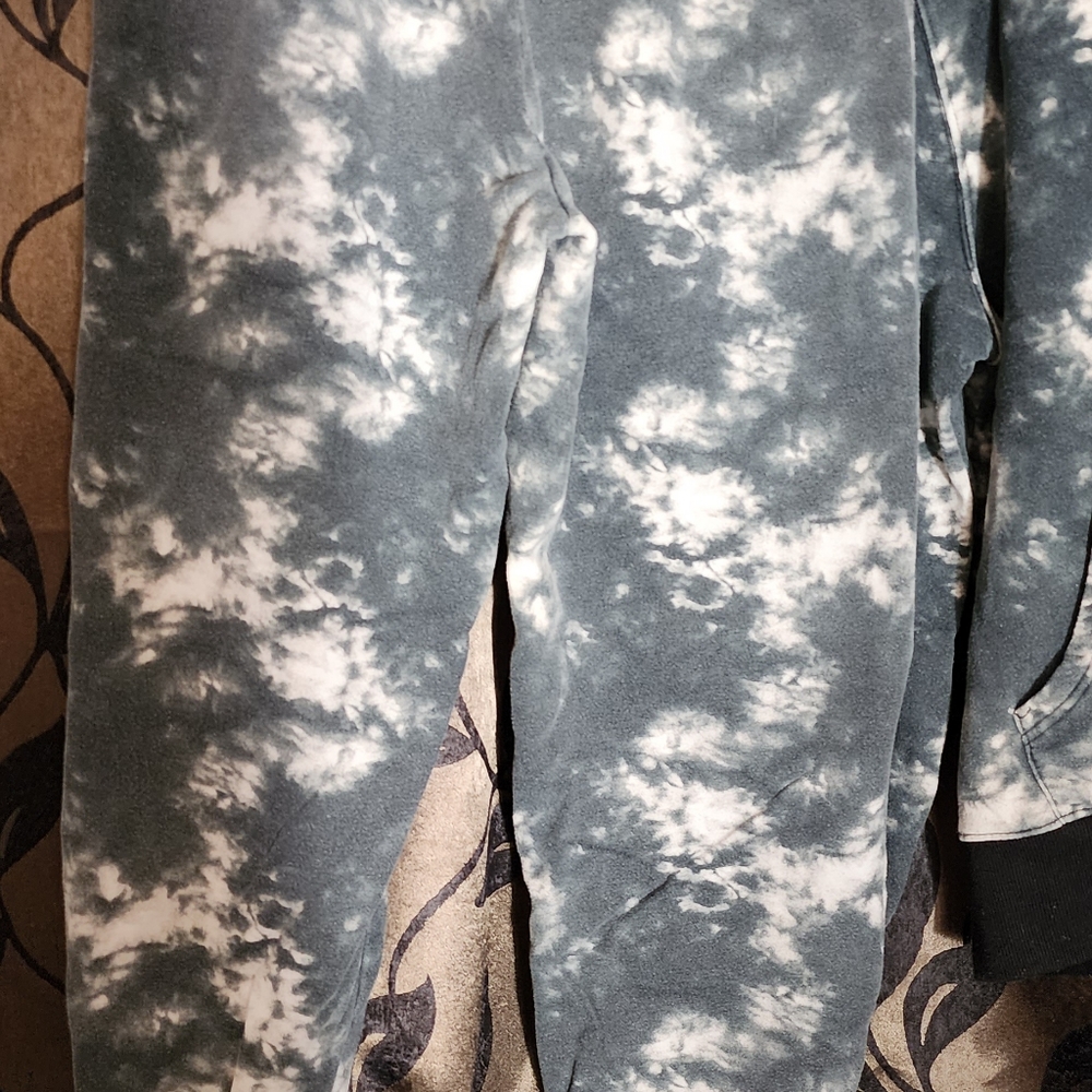 Sweat suit - Picture 7 of 9
